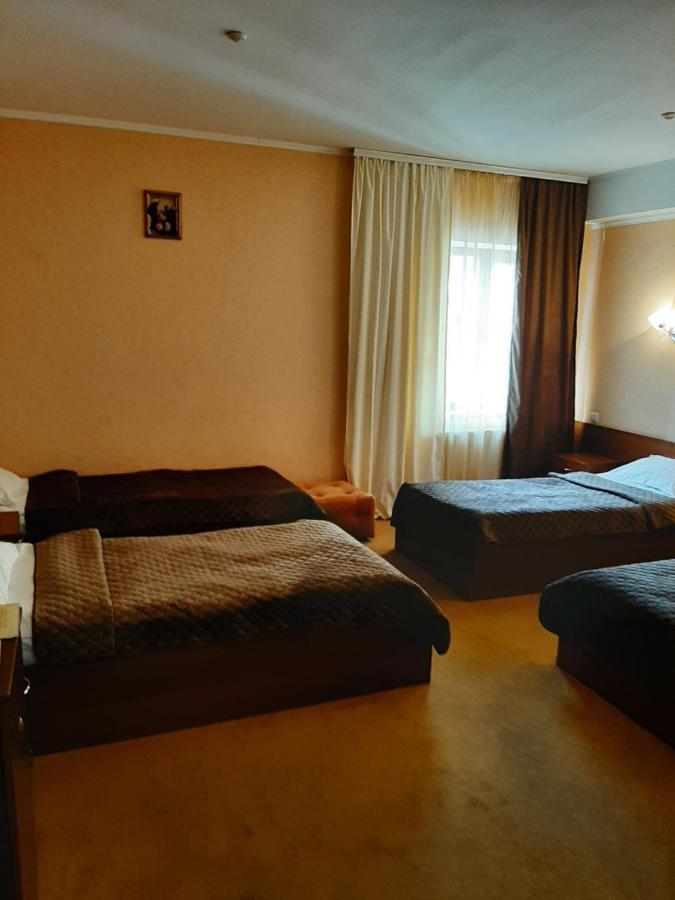 Stara Vezha Hotel Boryspil Eksteriør bilde